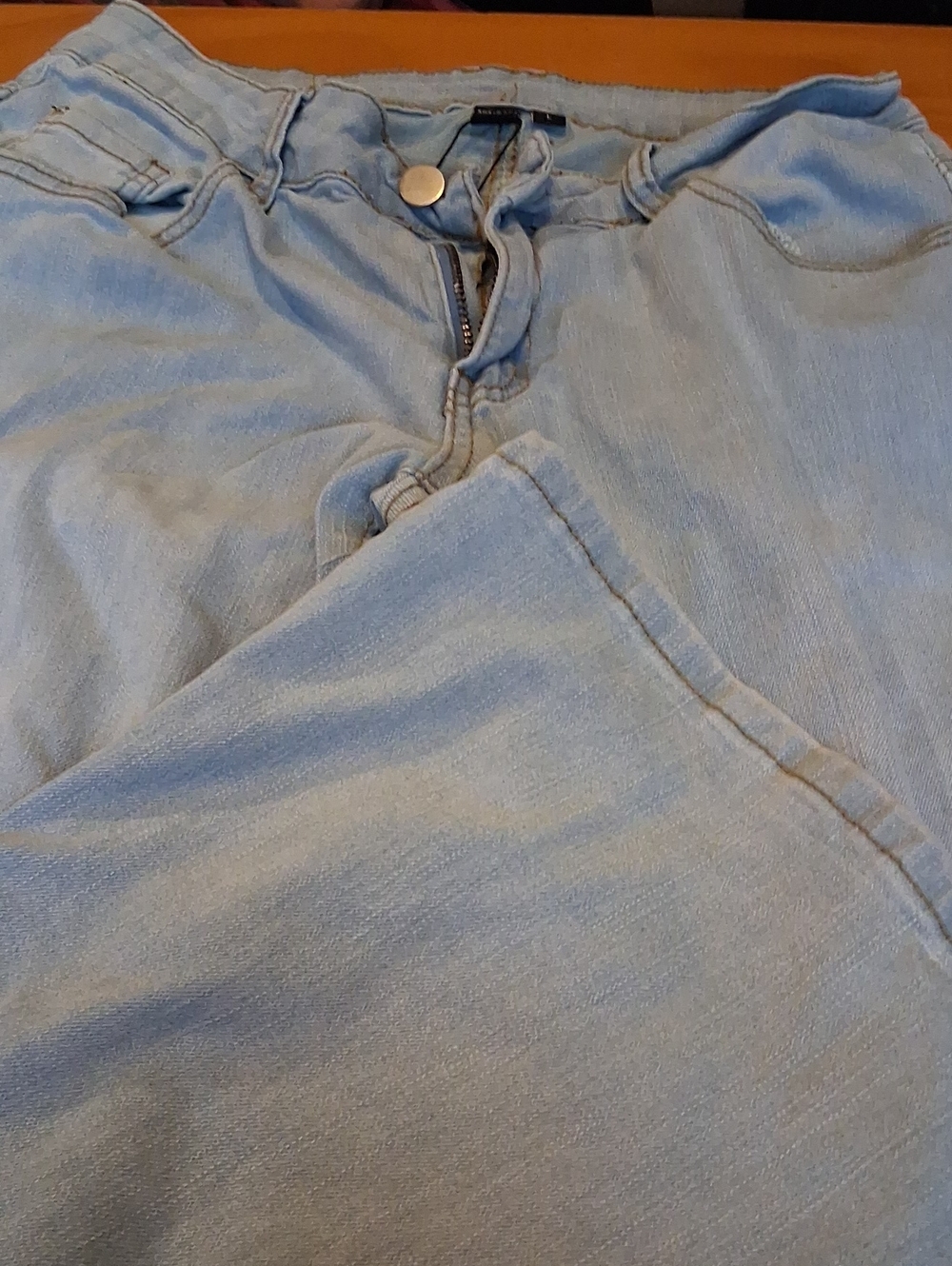SHEIN Light Blue Relaxed Men’s Jeans